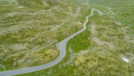 pass flüela in an aerial view