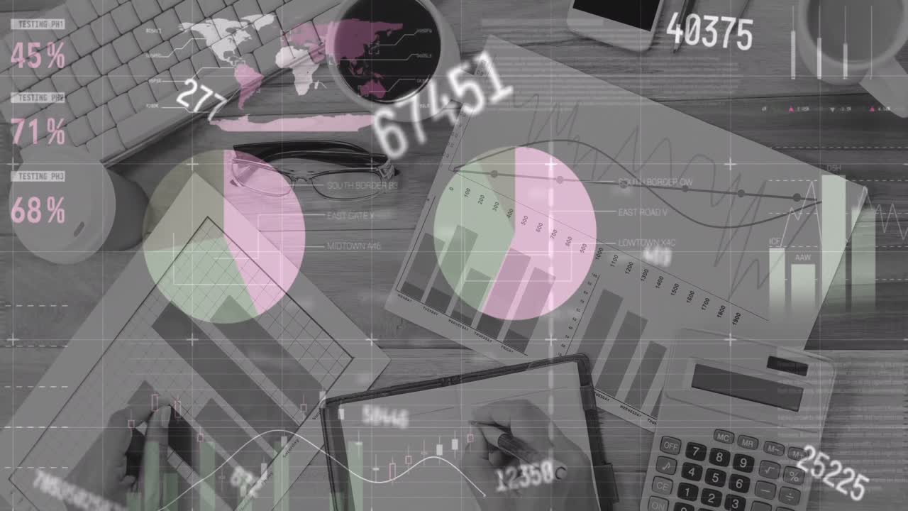 animazione dell'elaborazione dei dati statistici e del cambio di numeri su apparecchiature di ufficio su un tavolo di legno