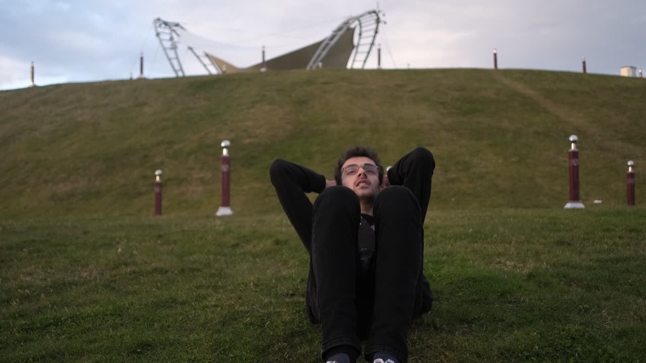 푸시업 잔디를 하는