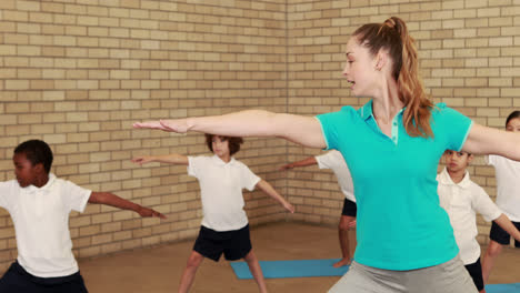 Pupils-and-teacher-during-sports-lesson