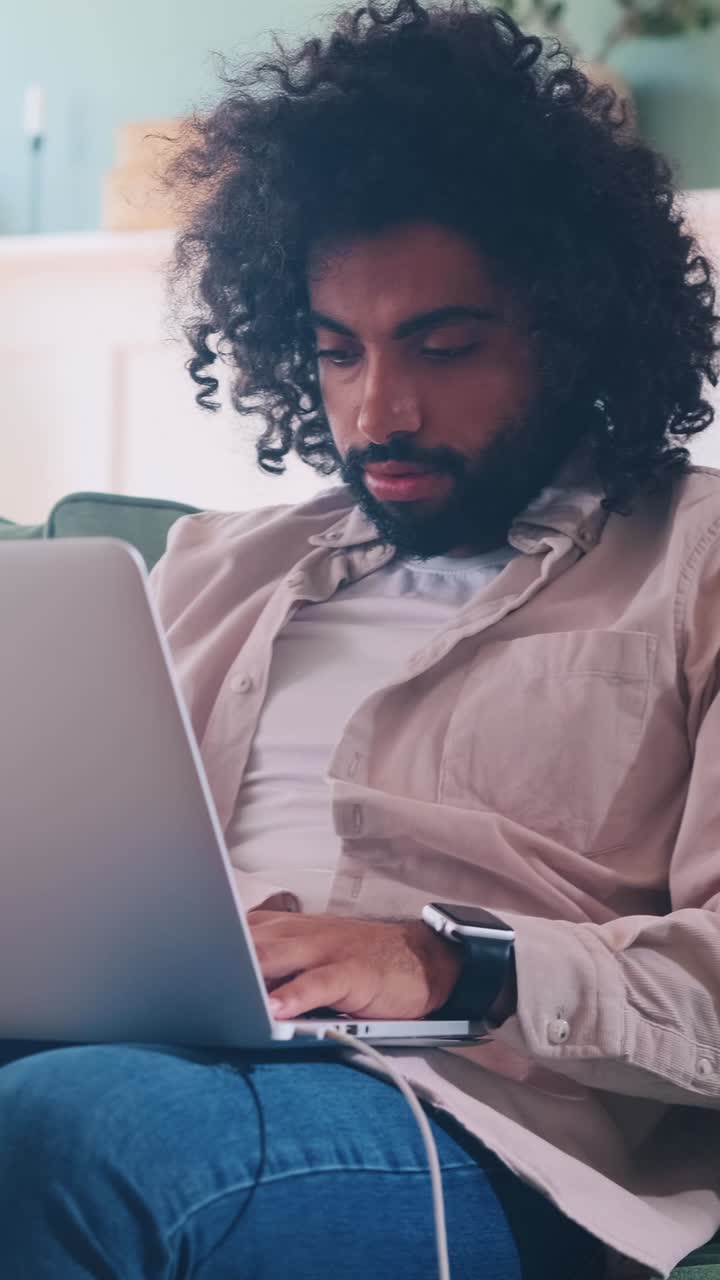 Exploring creativity and productivity in a cozy middle eastern setting