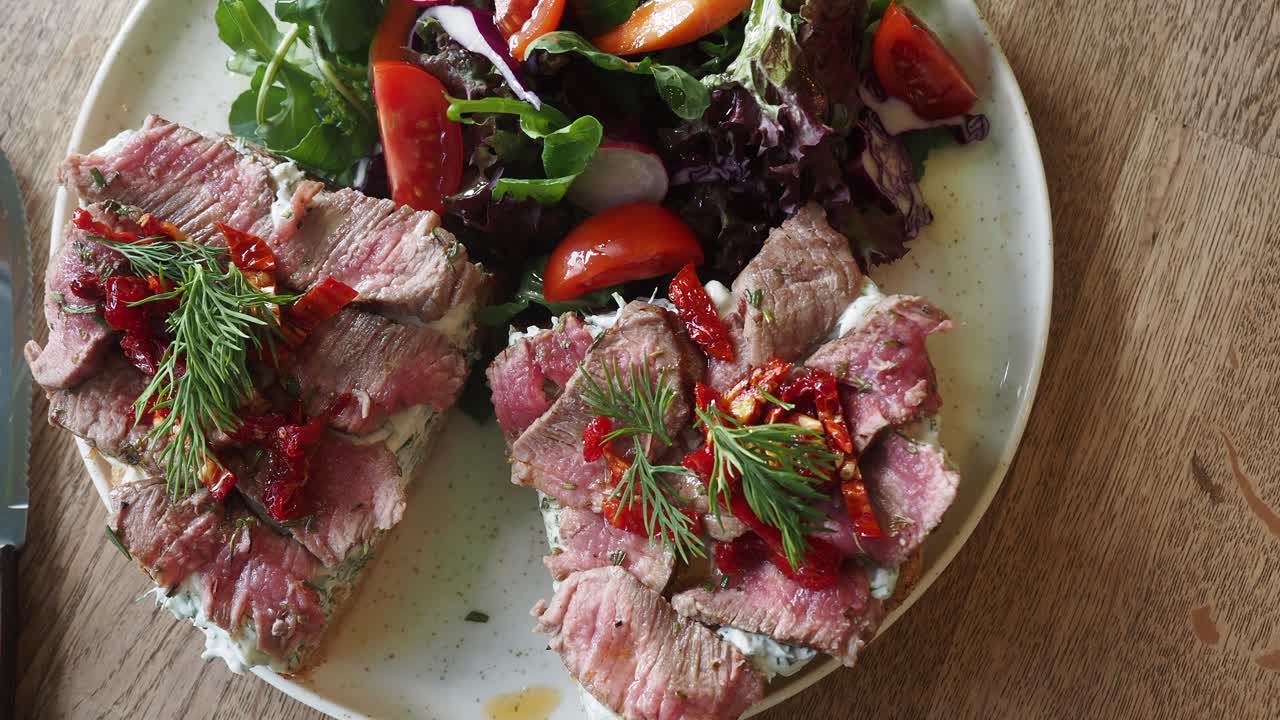 Beef Steak Sandwich with Salad