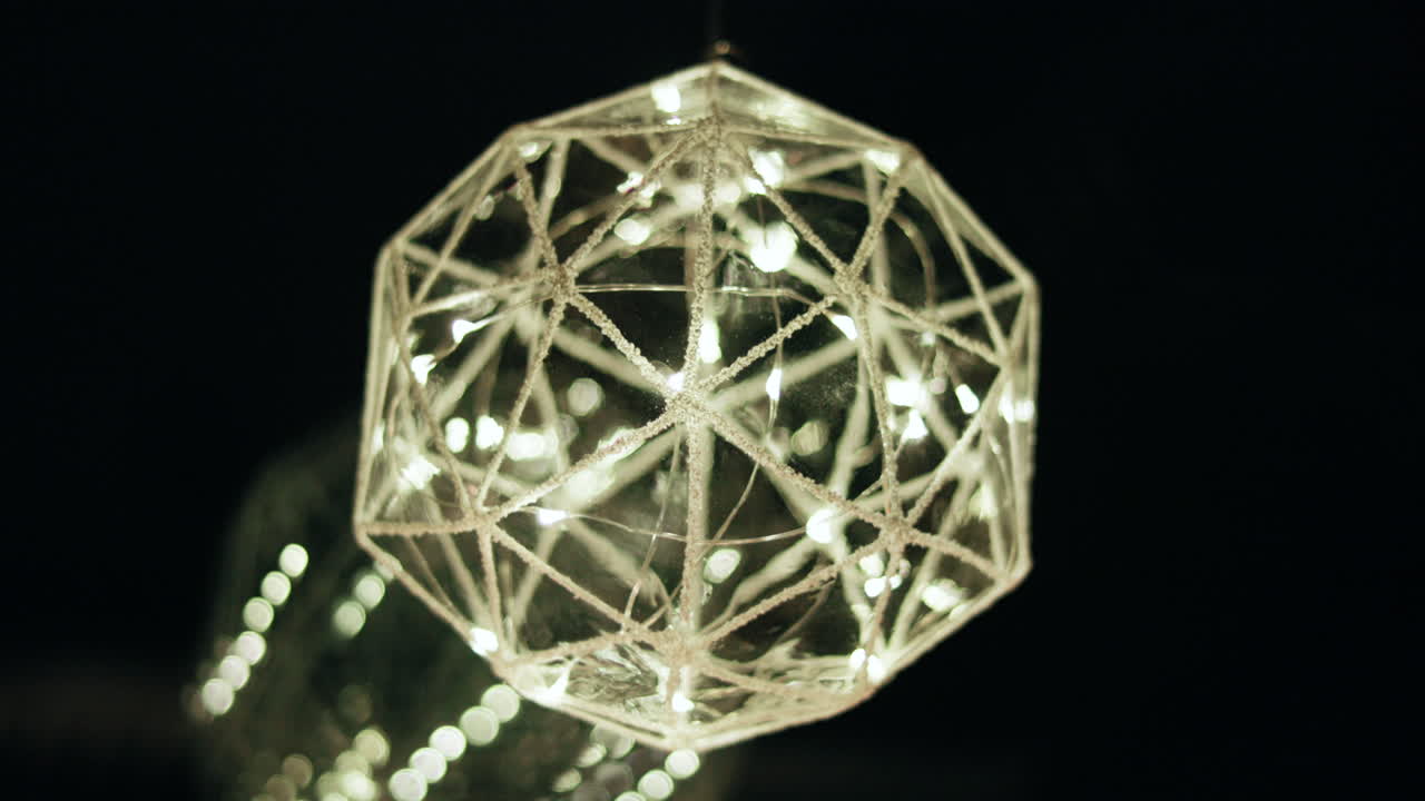 la bola de luz se enfoca