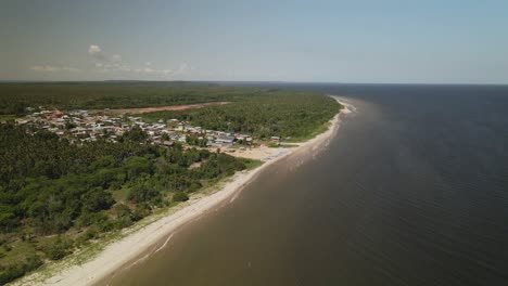 Das-Fischerdorf-Icacos-Liegt-Nur-7-Meilen-Vor-Der-Küste-Venezuelas-Im-Karibischen-Land-Trinidad-Und-Tobago