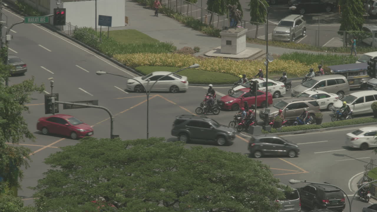 교통 교차로의 꾸준한 샷