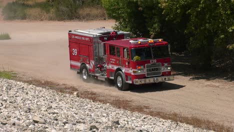 lafd engine responding to call