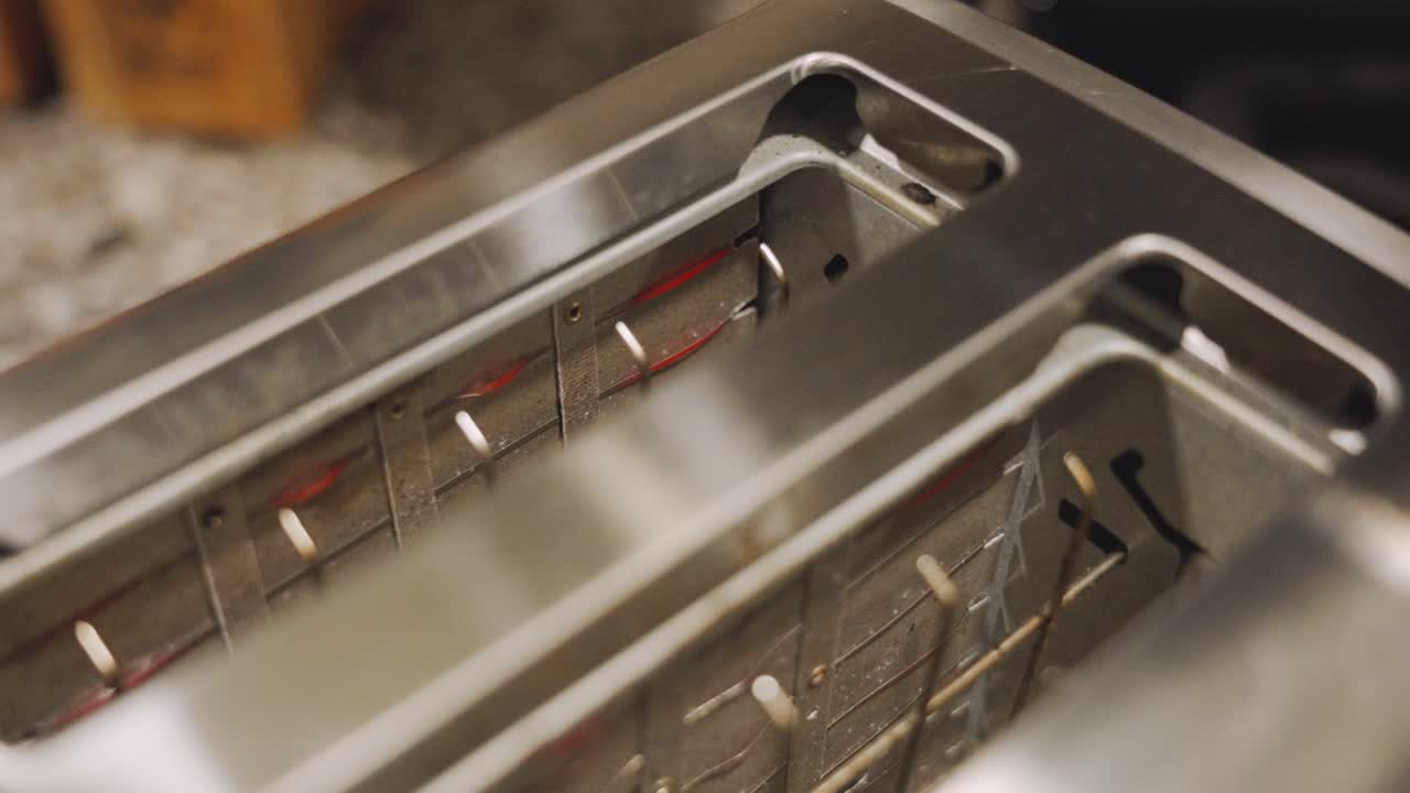 Wire elements gaining heat and turning orange.