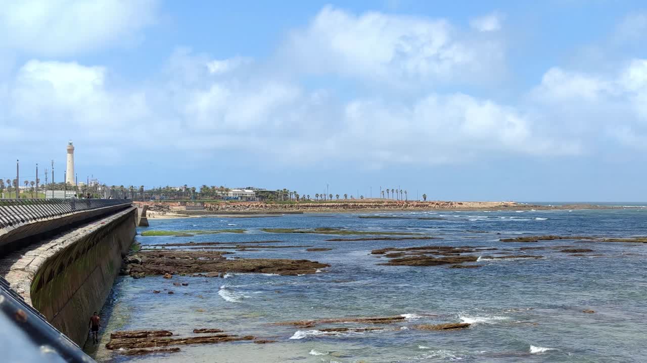 유명한 하산 2 차 모스크의 경치