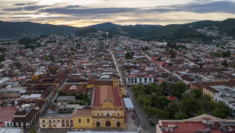 Timelapse-at-Sa-cristobal-de-las-Casas,-Chiapas,-Mexico