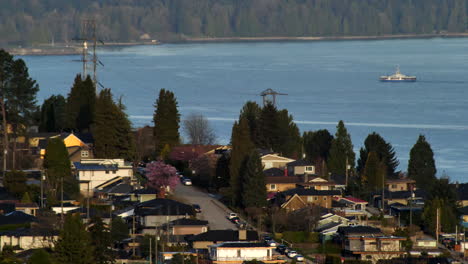 Friedliche-Siedlung-In-Der-Nähe-Des-Hafens-Von-Vancouver-In-Burnaby-In-British-Columbia,-Kanada