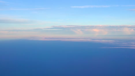 fondo colorido y hermoso del paisaje del mar del cielo azul, paraíso asombroso