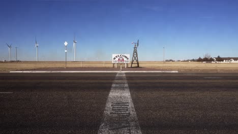 distant-sign-of-Midpoint-of-Route-66-logo