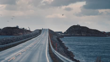 Atlantikstraße-In-Norwegen