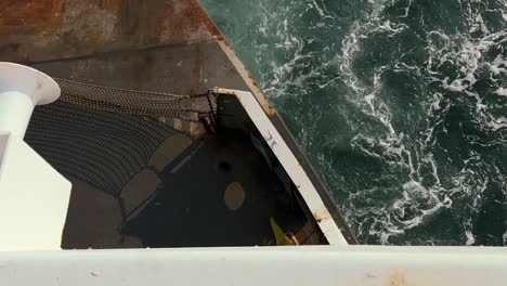 Waves-From-A-Cruising-San-Juan-Islands-Ferry-Boat-In-Orcas-Island,-Anacortes,-Washington,-USA