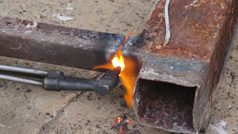 welding a rusty metal structure