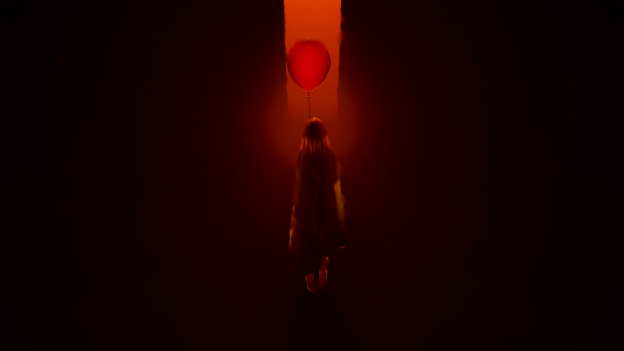 Spirito maligno di un bambino con un palloncino rosso che fluttua in un inferno infuocato