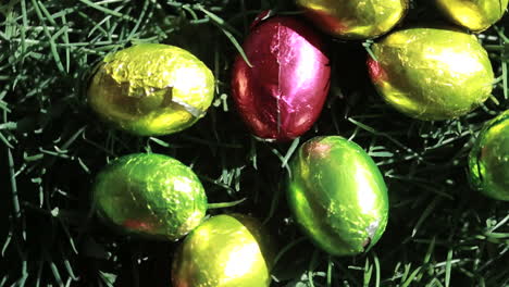 easter eggs packed in aluminium