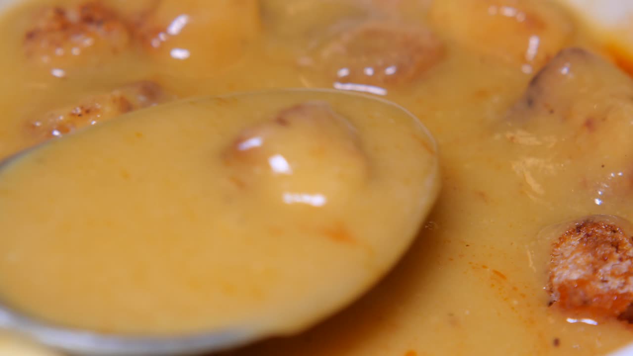 크루 통 크림 스프