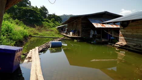 Aldea-De-Pescadores-De-Pak-Nai,-Provincia-De-Nan,-Tailandia