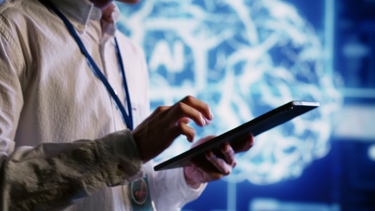 administrador cualificado que trabaja con ai