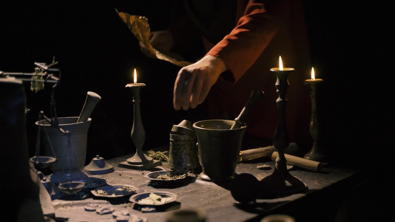 la fabricación de medicina natural en la antigüedad.