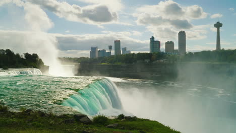 canadian coast visible from niagara falls