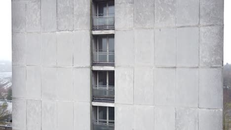 socialismo europa oriental rascacielos paneles de hormigón edificios brutalismo bloques de viviendas vista de la ciudad