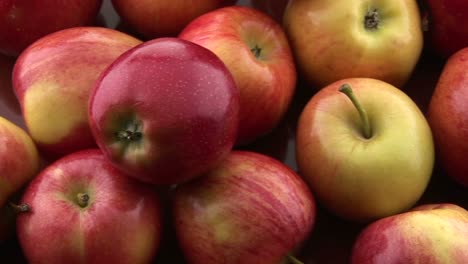 A close up of apples