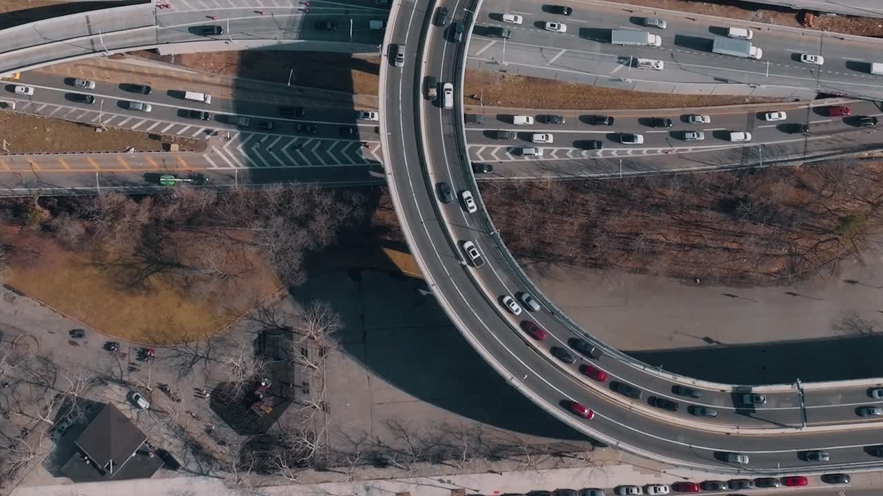 Traffic on highways in New York shows the flow of vehicles below bridges