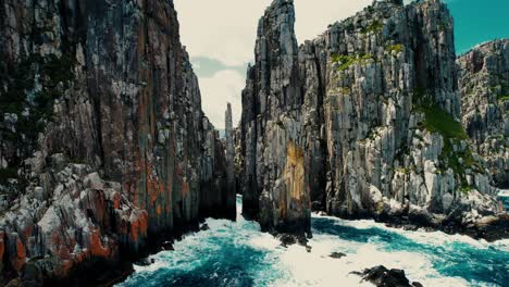 vista de cabo hauy drone en tasmania, australia 6