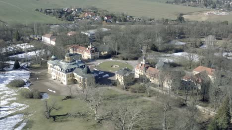 Imágenes-Aéreas-De-Drones-De-Weimar-En-Un-Soleado-Día-De-Primavera