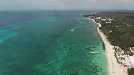 Tiro-De-Drone-De-Playa-Chen-Rio-En-La-Isla-De-Cozumel,-Quintana-Roo,-México