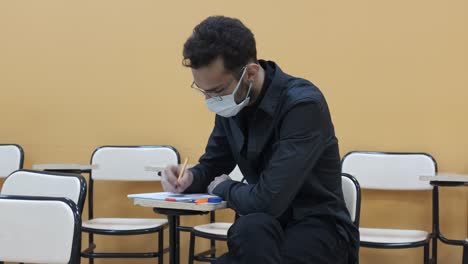 student mask exam class