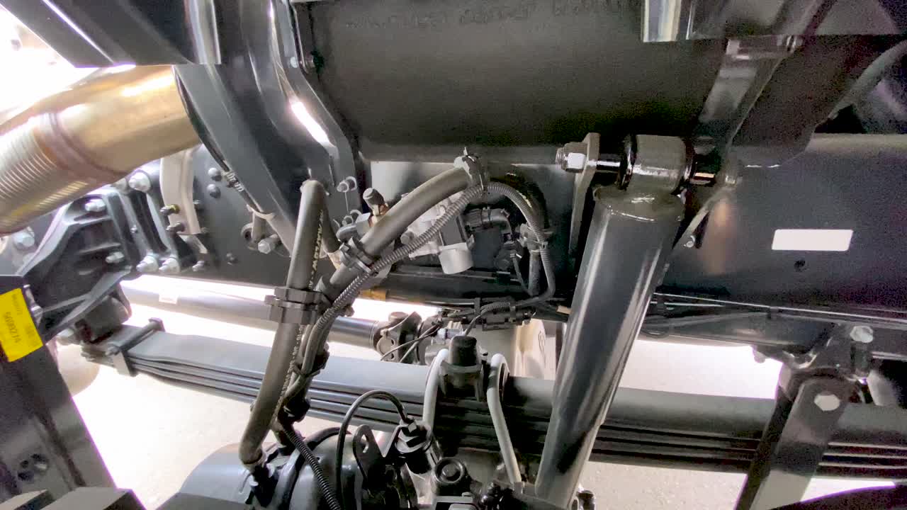 suspensión y sistema de frenos del scania p410 xt