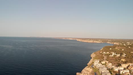españa mallorca cala figuera vista desde arriba con un dron a 4k 24 fps usando filtros nd y en diferentes momentos del día usando dji mavic air