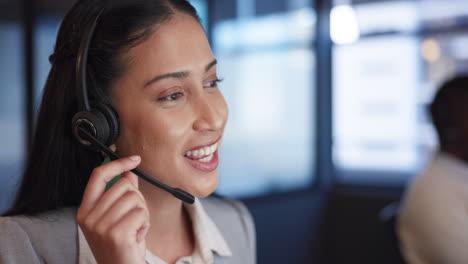 Telemercadeo,-Sonrisa-Y-Mujer-Con-Cliente.