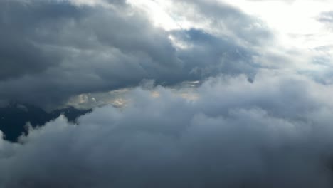 el espectacular paisaje montañoso