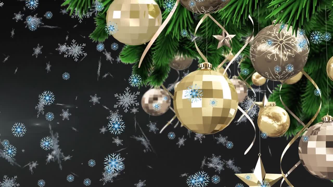 animación de nieve cayendo sobre las decoraciones del árbol de navidad sobre fondo azul