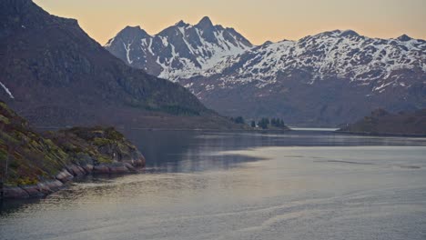 the trollfjord or trollfjorden is a fjord in hadsel municipality in nordland county, norway
