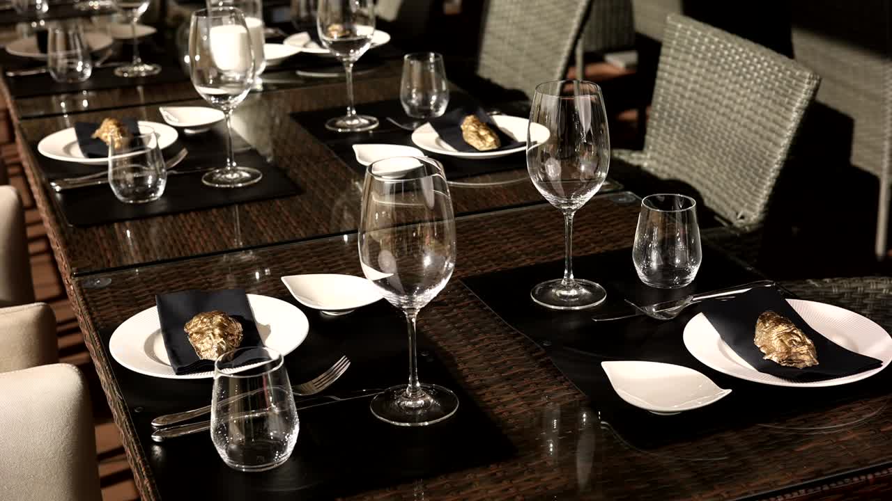 럭셔리 야외 레스토랑 테이블 설정