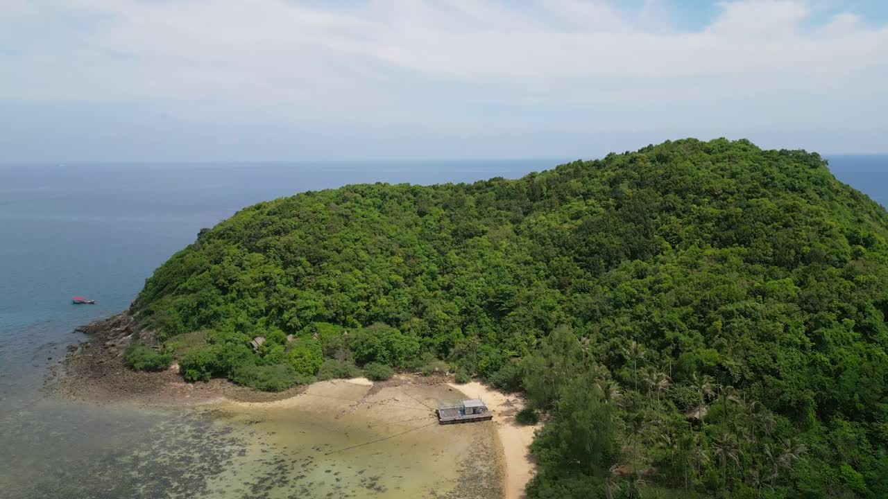 Ko Pha Ngan or Koh Phangan Island in Gulf of Thailand , Koh Nang Yuan Island white sand beach