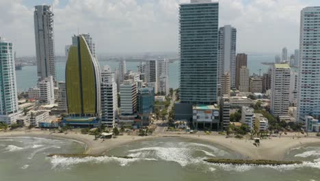 Sliding-Shot-Along-Cartagena-Coastline-in-Colombia's-Caribbean