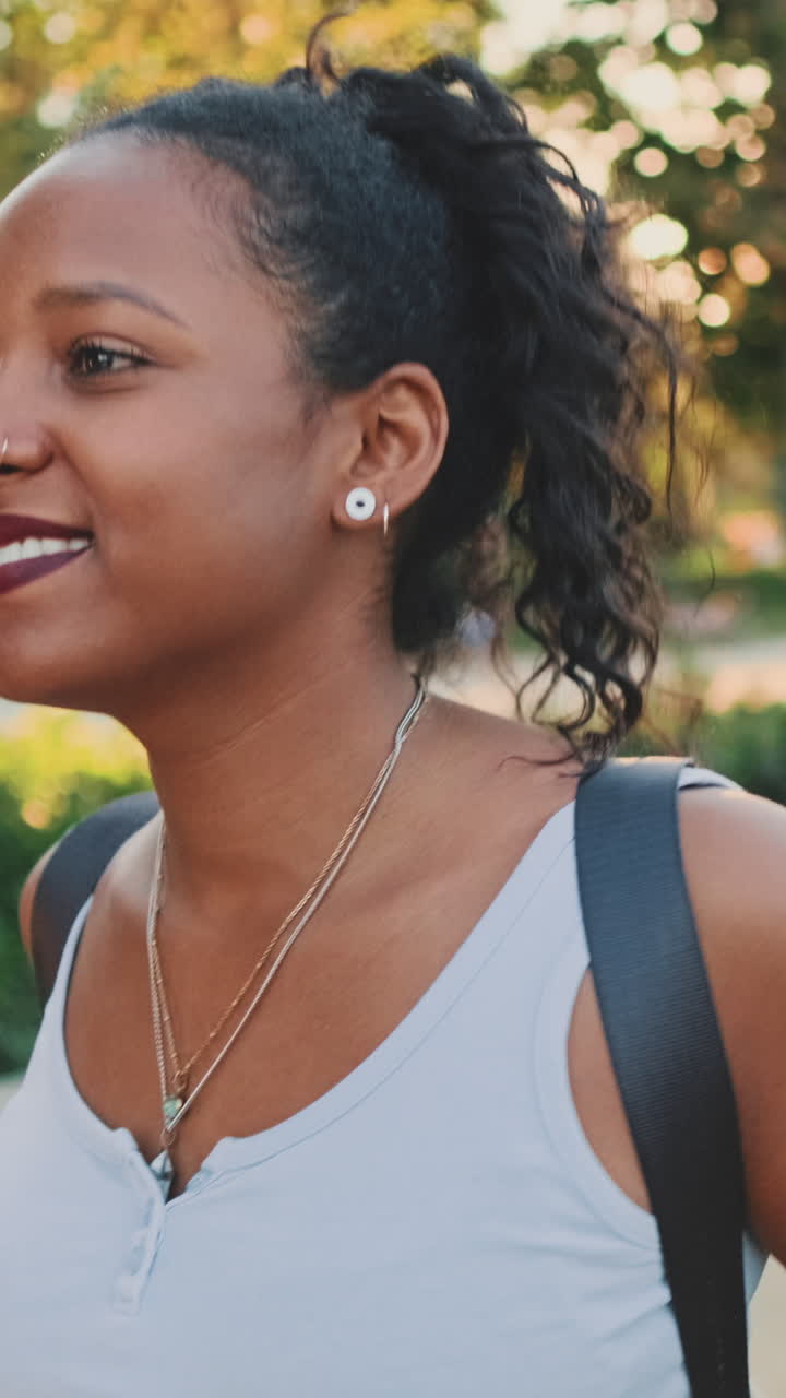 retrato de una mujer sonriente