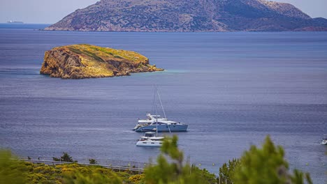 Boats,-yacht,-sailboats-off-the-shore-of-the-Greek-islands---time-lapse