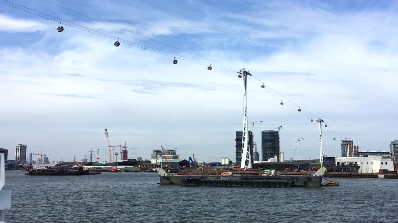 이프스 클라우드 에미레이트 케이블카 런던 그린위치 테임즈 강