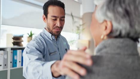 conversación de apoyo en la oficina