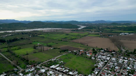 San-Javier-De-Loncomilla,-Chile-Maule-Straßen,-Fliegende-Ansicht-Von-Der-Drohne