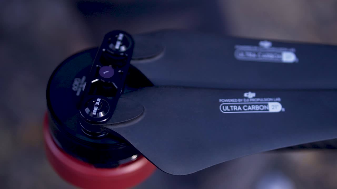 primer plano de la hélice del avión no tripulado