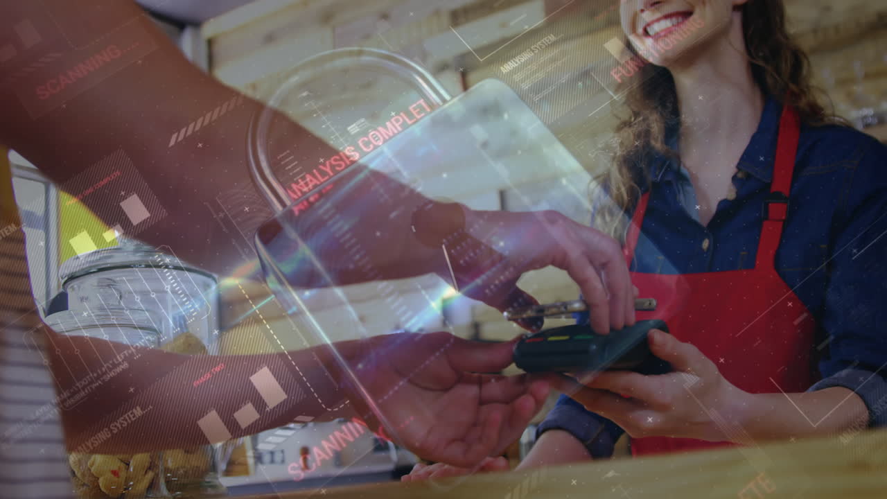 animación del candado de seguridad de la red sobre las personas que utilizan el terminal de pago