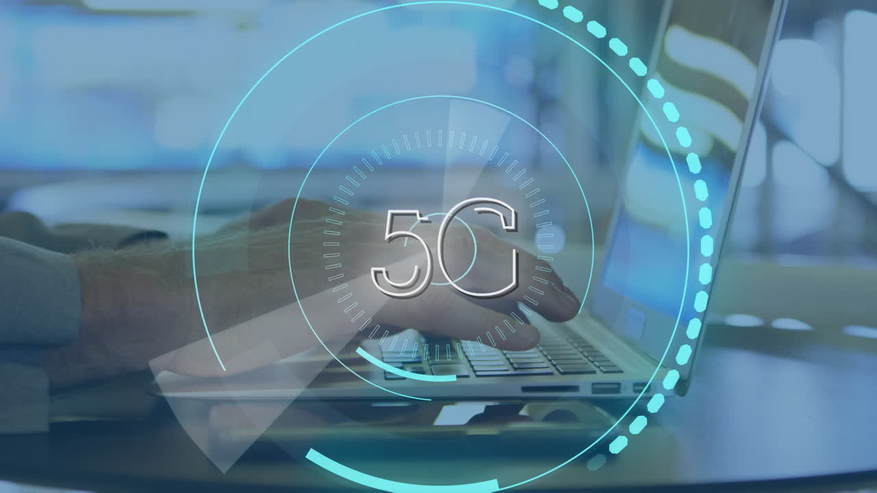 5G written in the middle of a futuristic circles
